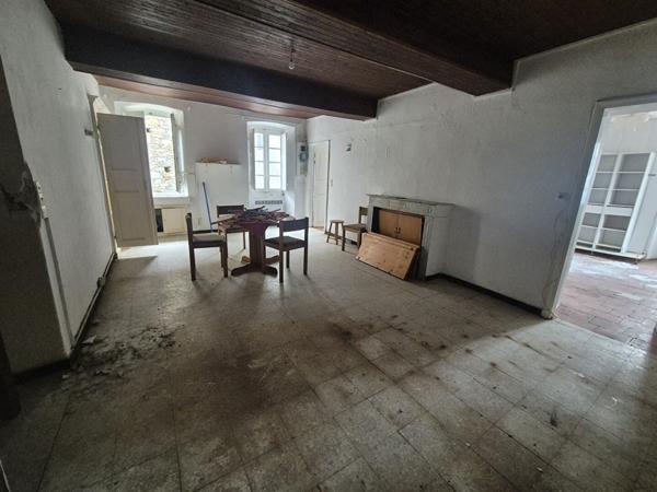 Appartement Venzolasca 3 pièce(s) 53 m² + 1 cave 22 m²