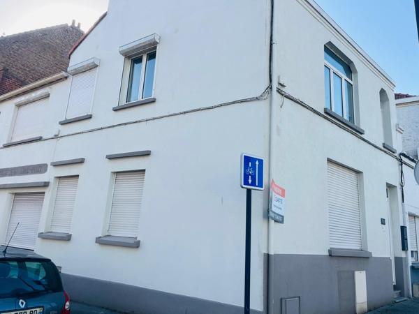IMMEUBLE À VENDRE À MALO TERMINUS