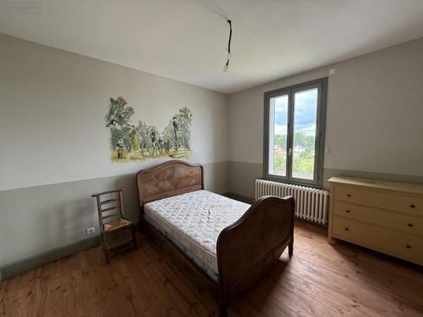 Maison à vendre à Saint-Yorre dans l'Allier (03270), ref : 2025/939-03020