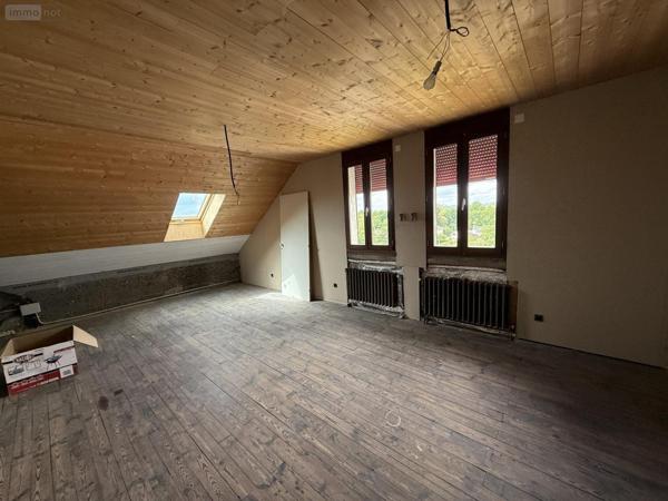 Maison à vendre à Saint-Yorre dans l'Allier (03270), ref : 2025/939-03020