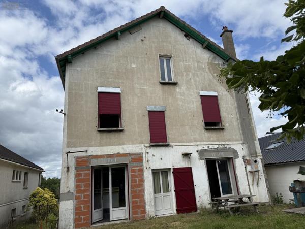 Maison à vendre à Saint-Yorre dans l'Allier (03270), ref : 2025/939-03020