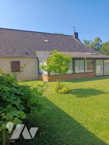 Maison de plain-pieds 3 chambres 3 garages Terrain 912 m2