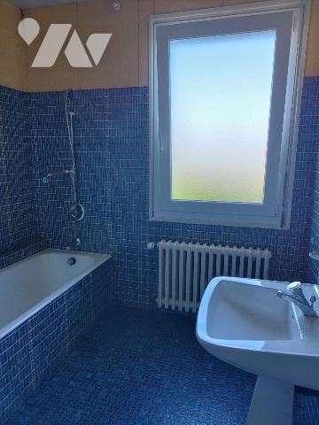 A vendre. Maison. ST HILAIRE DU HARCOUET. Sud Manche. Basse Normandie.
A proximité du centre v...