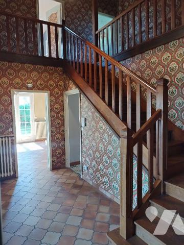 A vendre. Maison. ST HILAIRE DU HARCOUET. Sud Manche. Basse Normandie.
A proximité du centre v...