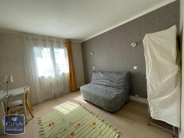 Appartement à louer 3 pièces 75.92m² Béziers (34500)