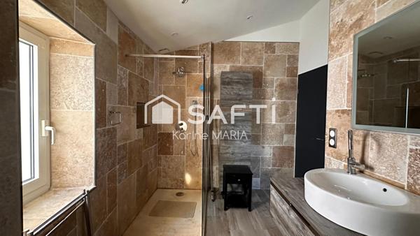 13011 - Les Camoins - Maison de village de 43 m2