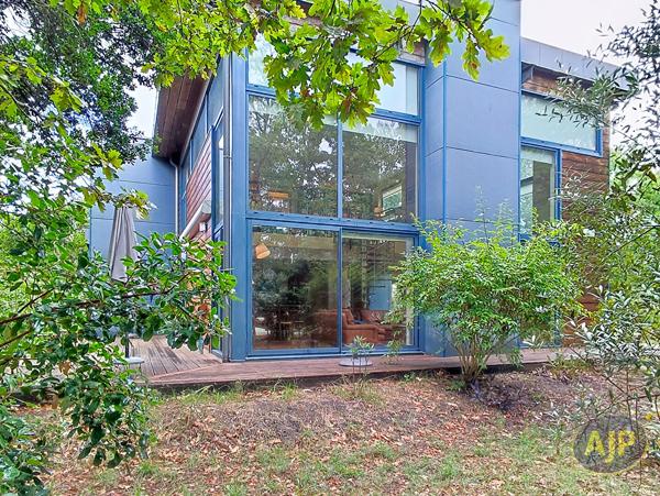 Biens de prestige à vendre Gujan Mestras : maison 898 700€ - AJP ACTEA La Hume
