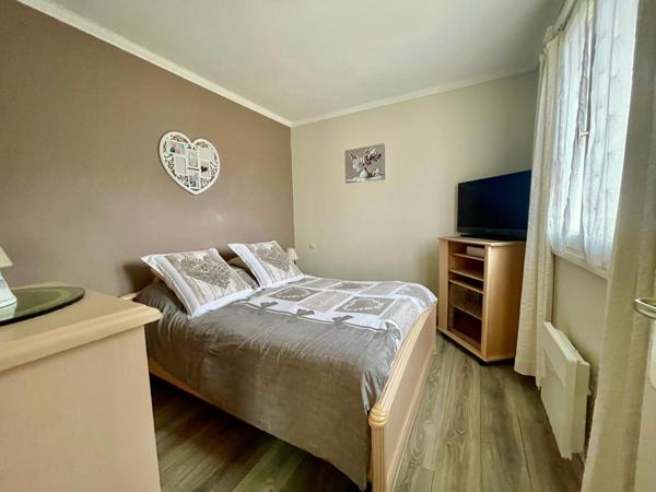 Maison rénovée avec piscine exposée plein Sud