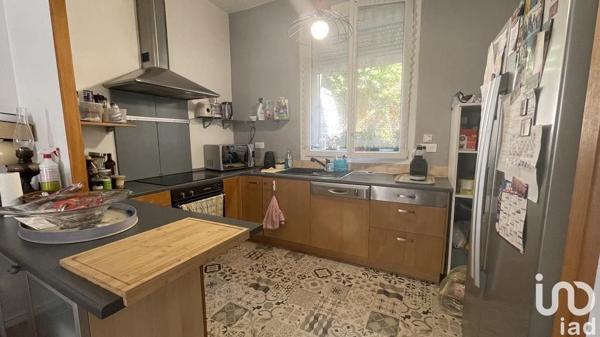 Maison de ville 5 pièces de 105 m² à Mouleydier (24520)