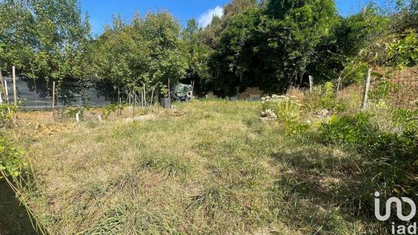 Maison de ville 5 pièces de 105 m² à Mouleydier (24520)