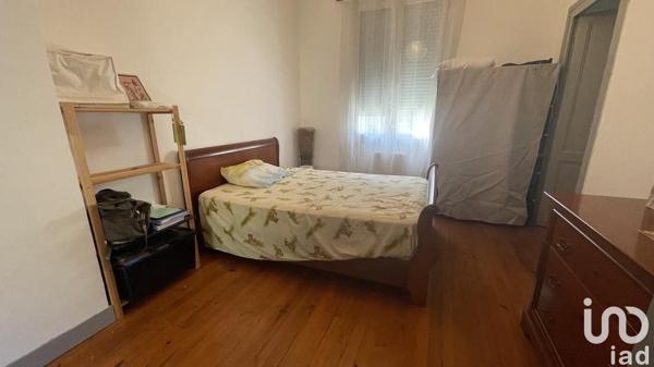 Maison de ville 5 pièces de 105 m² à Mouleydier (24520)