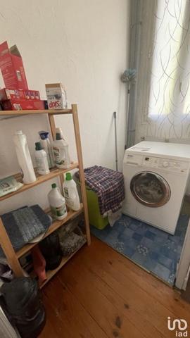 Maison de ville 5 pièces de 105 m² à Mouleydier (24520)