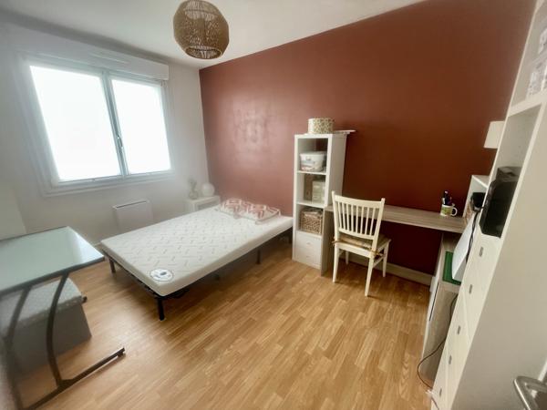 Appartement
         3 pièces
        - 76 m² Exclusivité 205 000 € *