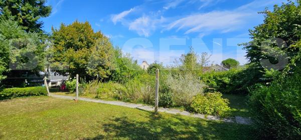 Maison 130 m² / 4 chambres /Sous-sol ou rez-de-jardin TOTAL / Garage 30 m² / Extérieur sur 2600 m² /