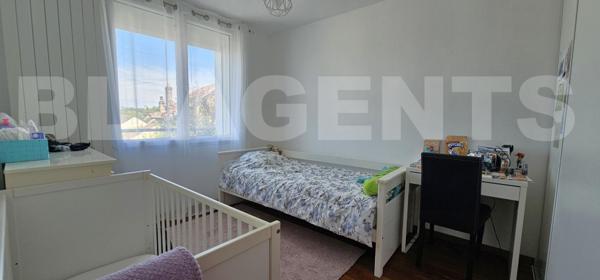 Maison 130 m² / 4 chambres /Sous-sol ou rez-de-jardin TOTAL / Garage 30 m² / Extérieur sur 2600 m² /