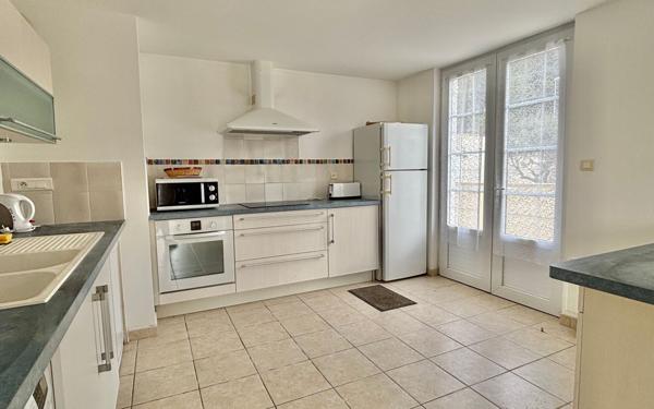 Maison à vendre    5 pièces •  Saint-Georges-d'Oléron