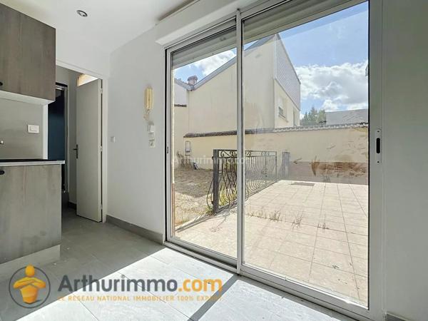 Vente                                                      Immeuble
                        
                                         121 m2                     à Reims