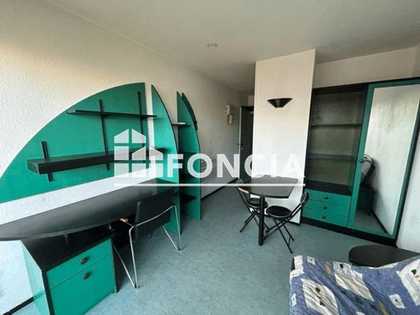 Location Studio meublé 15.94 m² - 1 AVENUE MOZART Poitiers 86000