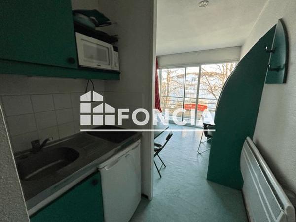 Location Studio meublé 15.94 m² - 1 AVENUE MOZART Poitiers 86000