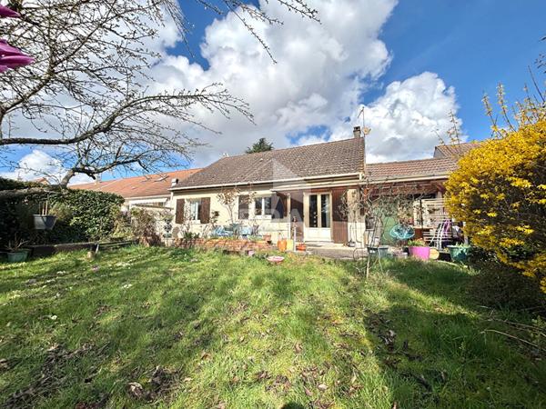 Maison de plain-pied Ballancourt Sur Essonne 5 pièces