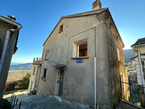 À vendre ? Appartement 78 m² à rénover à Vignale, maison de village