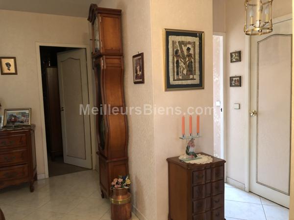 Pavillon plain pied 3 chambres quartier mont chalats