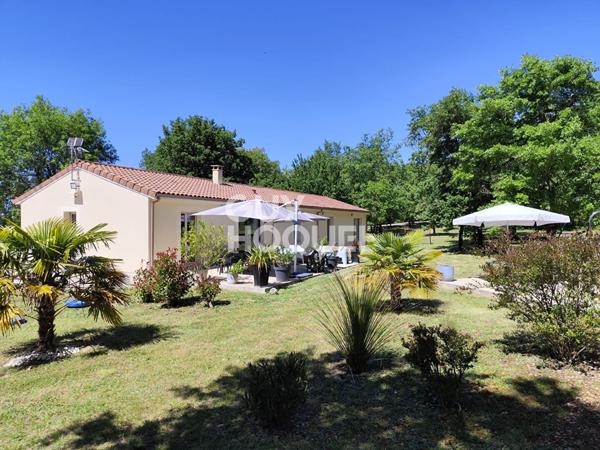 Maison Familiale Le Montat