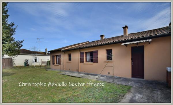 Marmande, au calme proche commerces, maison de plain pied 3 chambres , garage sur parcelle de 567 M2