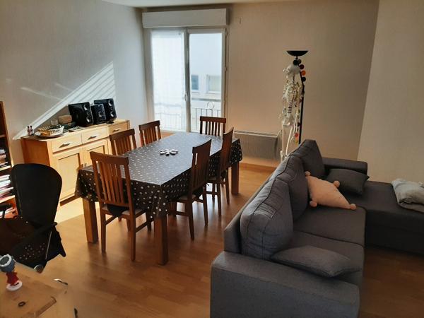 T2 QUARTIER ST SERGE