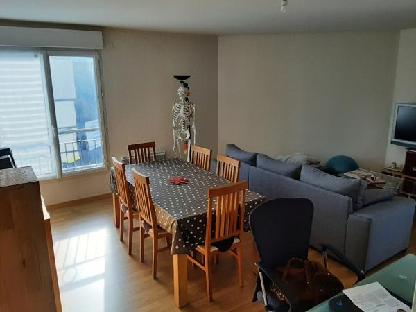 T2 QUARTIER ST SERGE