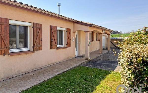 Maison à vendre    4 pièces •  Préchac