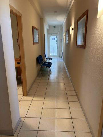 BUREAUX à VENDRE de 210 m²