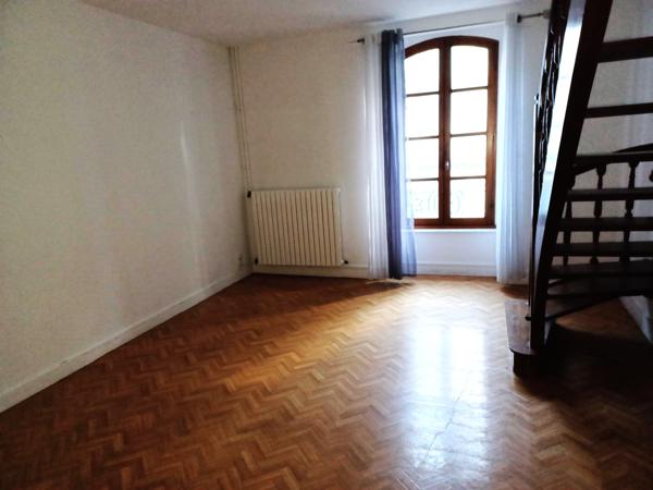 Type 3 Duplex 46 AV DE LA REPUBLIQUE AURILLAC avec garage Détails des diagnostics énergétiques
