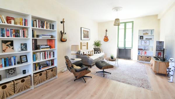 MAISON DE VILLAGE AVEC VUE - 4 CHAMBRES, GARAGE ET POTENTIEL D'AMÉNAGEMENT Cordes sur ciel