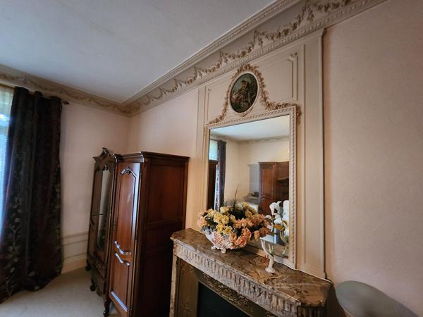 Propriété exceptionnelle sur ROINVILLE SOUS DOURDAN (91410) , Manoir « Belle époque » de 1930 : 400 m² de surfaces pondérées !
