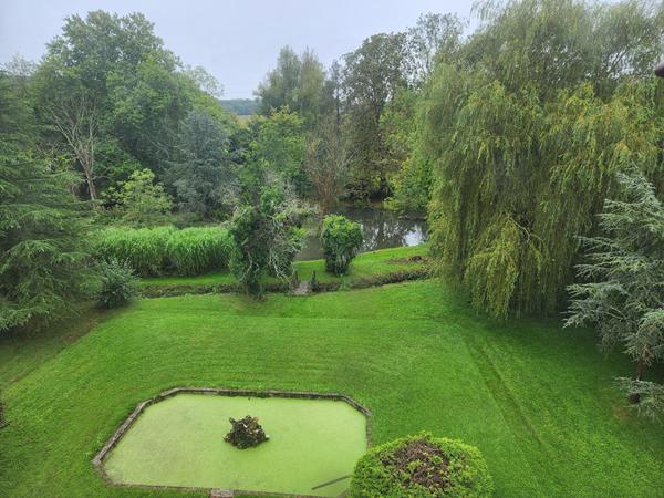Propriété exceptionnelle sur ROINVILLE SOUS DOURDAN (91410) , Manoir « Belle époque » de 1930 : 400 m² de surfaces pondérées !
