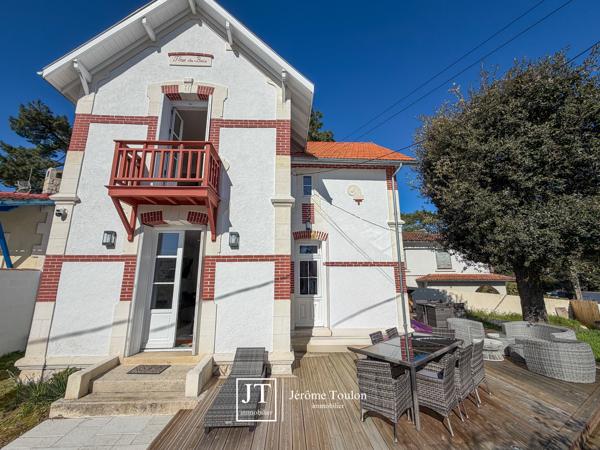 Maison
                                                                                                                                                                                                                                                                                                                        3 pièce(s)                                                                                                                                                                                                          2 chambre(s)                                                                                                                                                                                                          81  m²