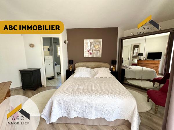 Uchaux (84100) Magnifique maison avec vue dominante