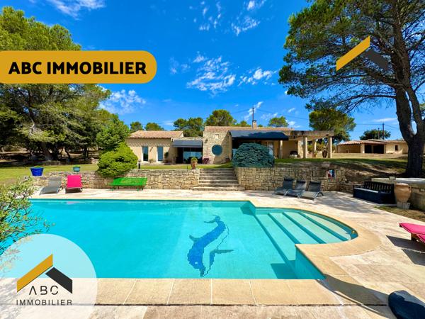 Uchaux (84100) Magnifique maison avec vue dominante