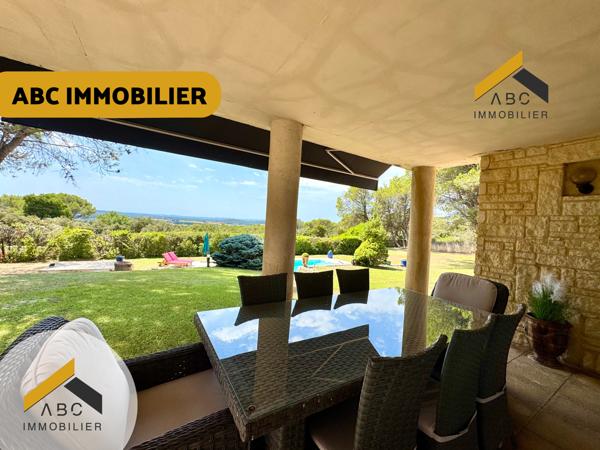 Uchaux (84100) Magnifique maison avec vue dominante