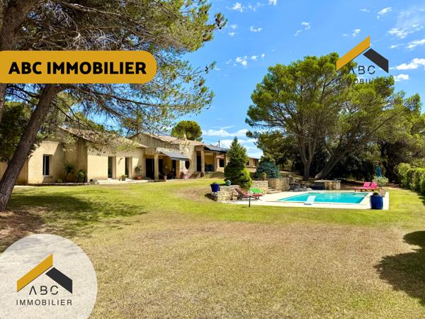 Uchaux (84100) Magnifique maison avec vue dominante