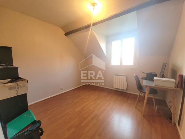 MONTARDON- LOCATION MAISON - 5 pièces de 110 m2