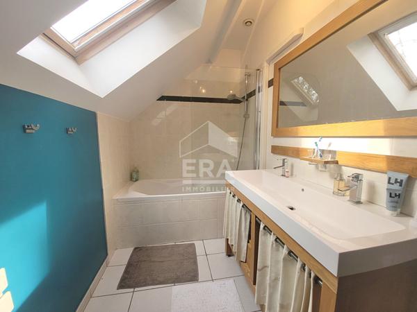 MONTARDON- LOCATION MAISON - 5 pièces de 110 m2