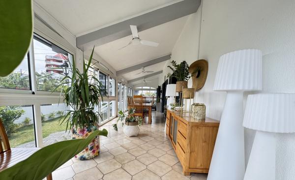 Tampon (97430) À Tampon, immobilier de prestige : maison à vendre 692250 €