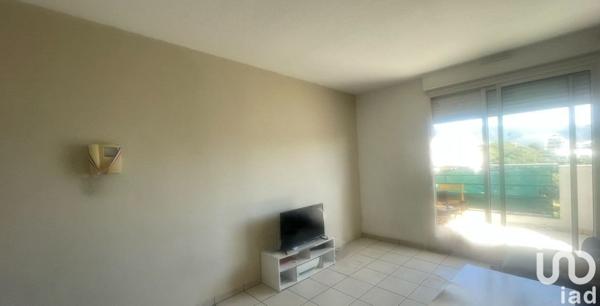 Appartement 3 pièces de 56 m² à SAINTE-CLOTILDE (97490)