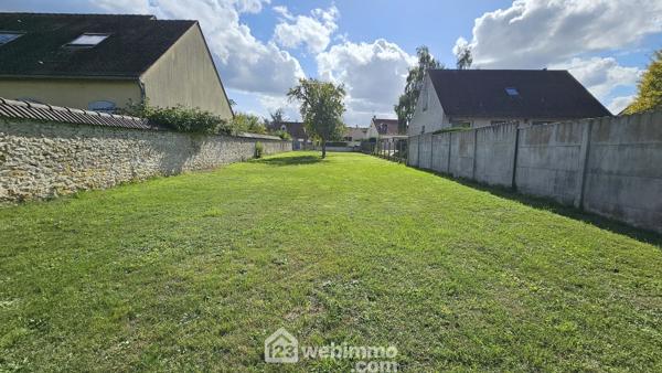 Terrain constructible 510 m² à Vayres-sur-Essonne 91820