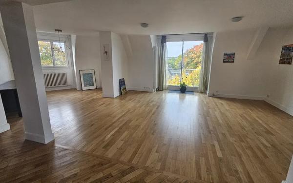 Appartement lumineux au charme rare. Centre de Guingamp