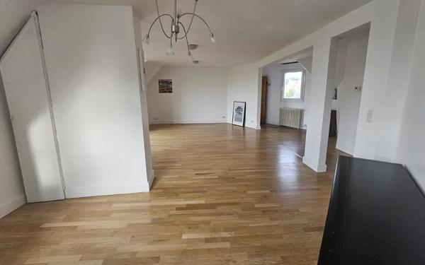 Appartement lumineux au charme rare. Centre de Guingamp