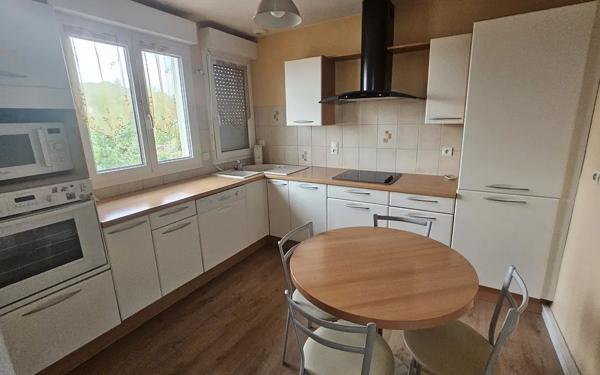 Appartement lumineux au charme rare. Centre de Guingamp