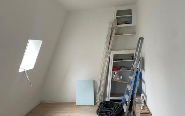 Appartement à vendre    1 pièce • 11,19 m2 Paris 11